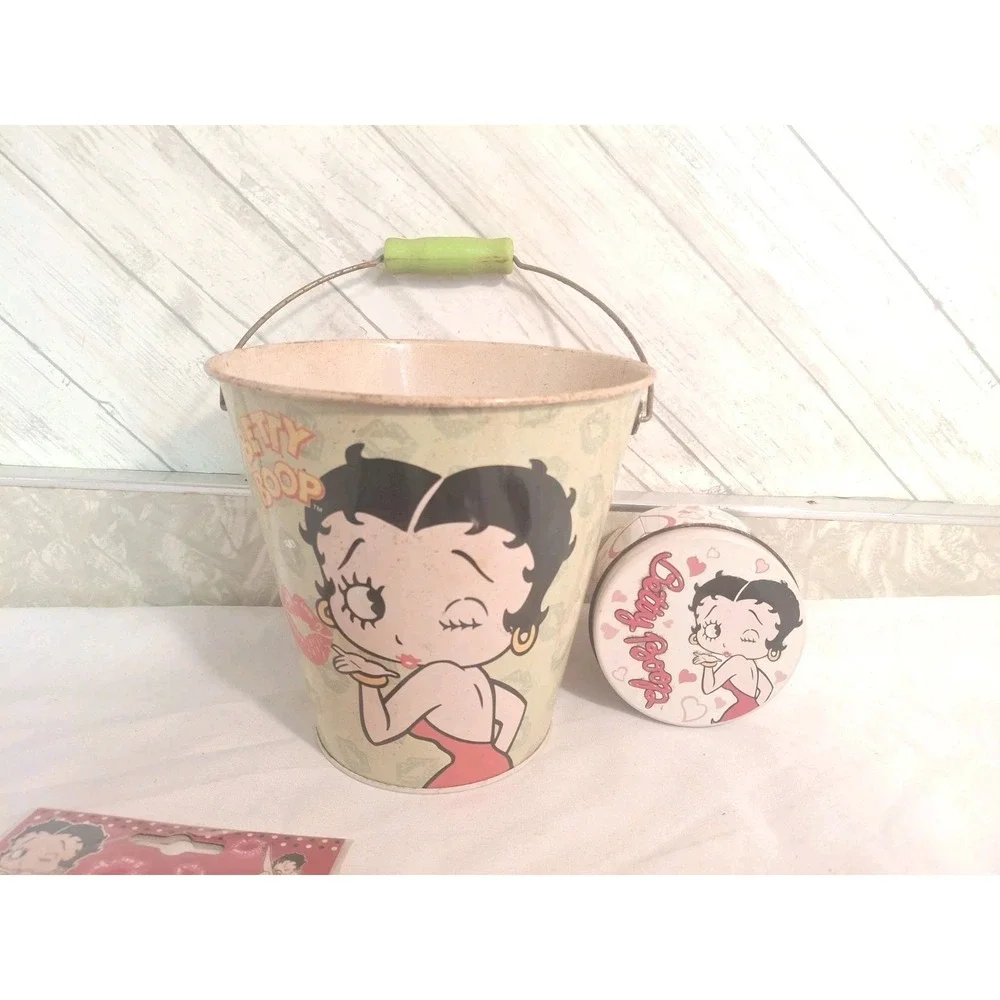 Vintage Betty Boop Lot Collectors Items Watch Tin Buckets Journal Diary Planner